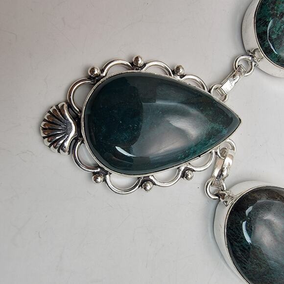 Moss Agate Sterling Silver Necklace - Elegant Shell Design Pendant 22-Inch - Picture 5 of 8